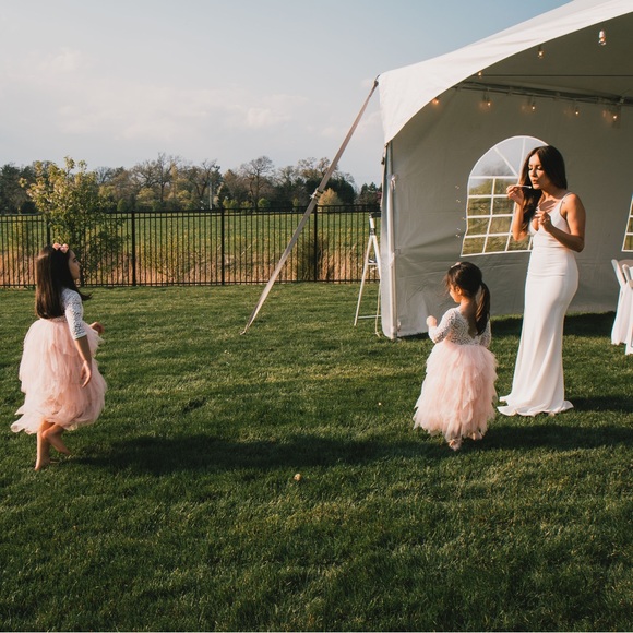 Nidhal is LIVE!!! LET’S SHOP 🛍️ - Picture 11 of 16